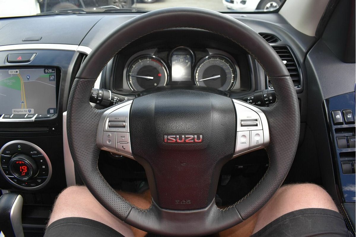 2018 Isuzu MU-X LS-T