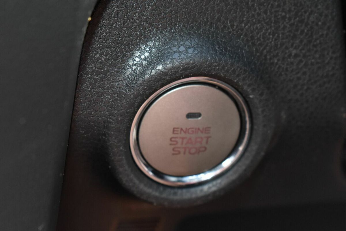 2018 Isuzu MU-X LS-T