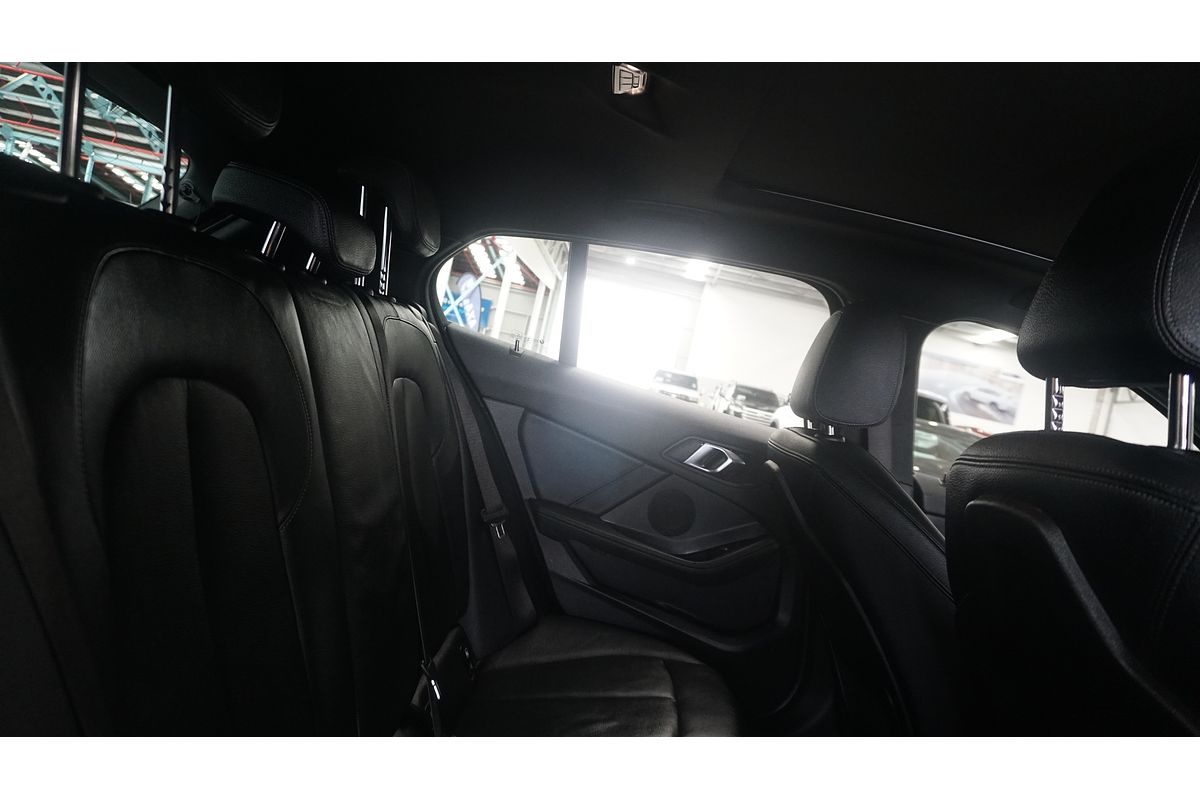 2022 BMW 1 Series 118i M Sport F40