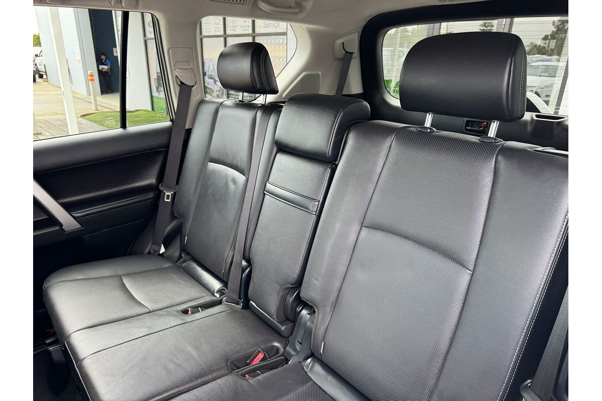 2023 Toyota Landcruiser Prado VX GDJ150R