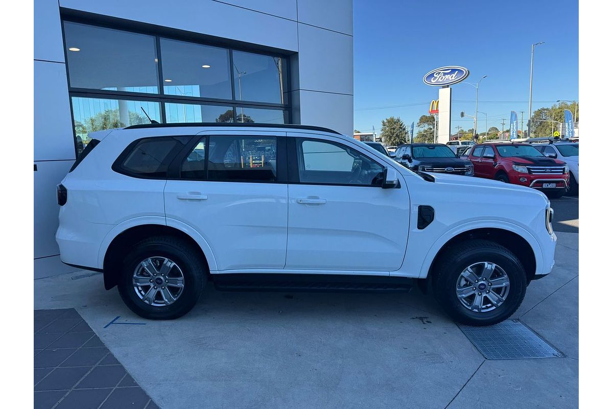 2024 Ford Everest Ambiente