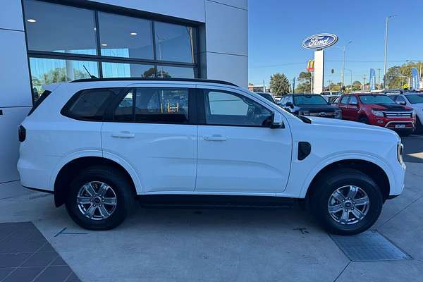 2024 Ford Everest Ambiente