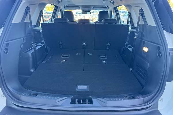 2024 Ford Everest Ambiente