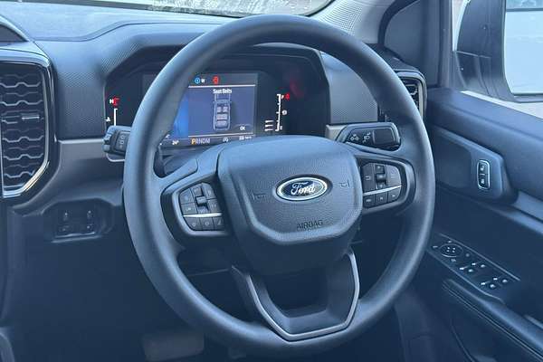 2024 Ford Everest Ambiente