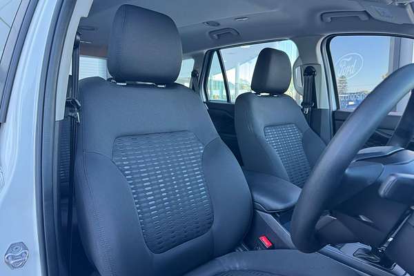 2024 Ford Everest Ambiente