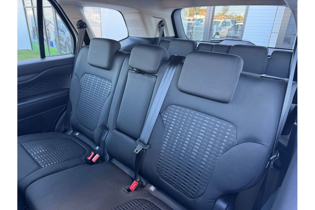 2024 Ford Everest Ambiente
