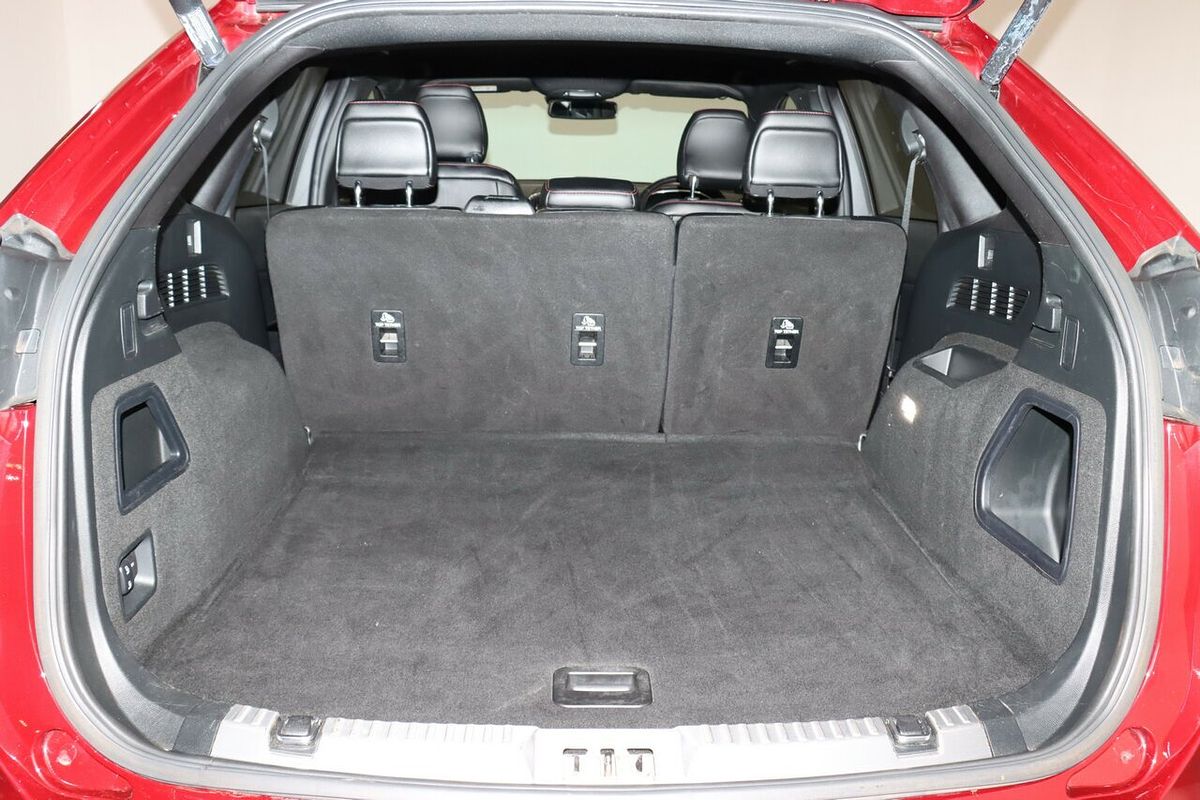 2019 Ford Endura ST-Line CA
