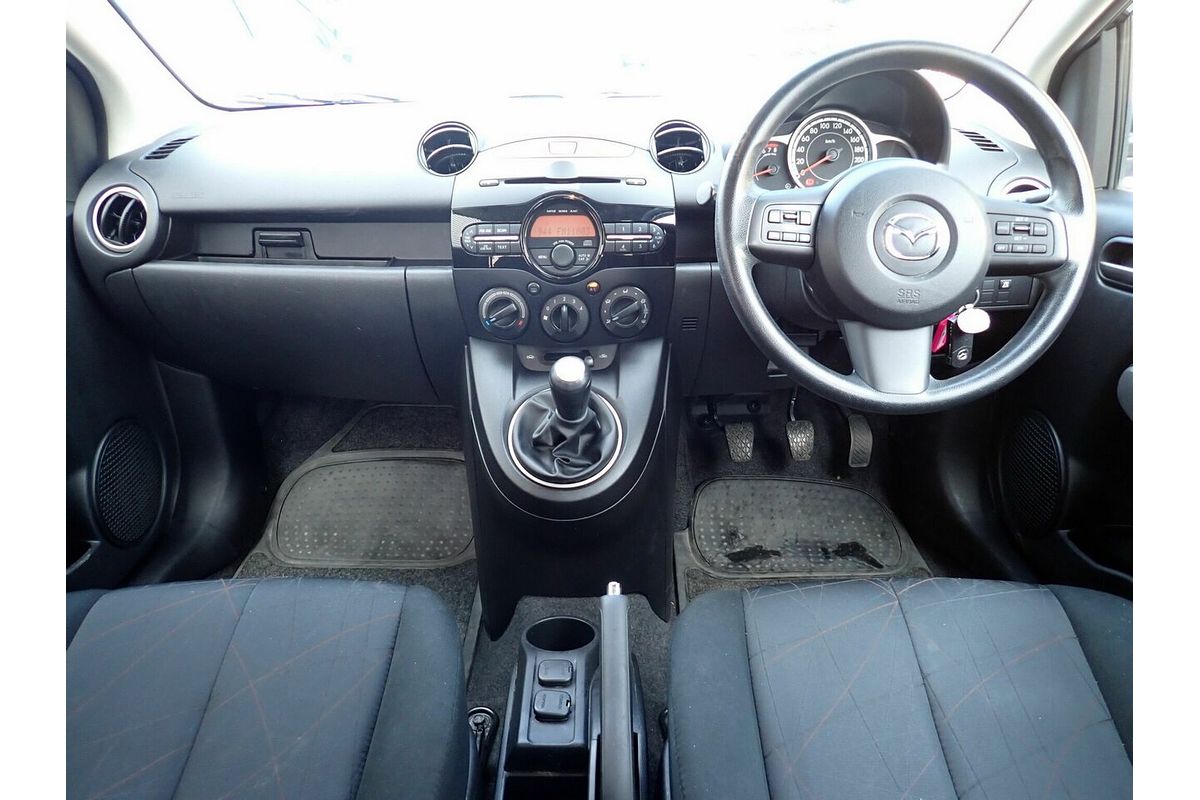 2013 Mazda 2 Neo DE MY13
