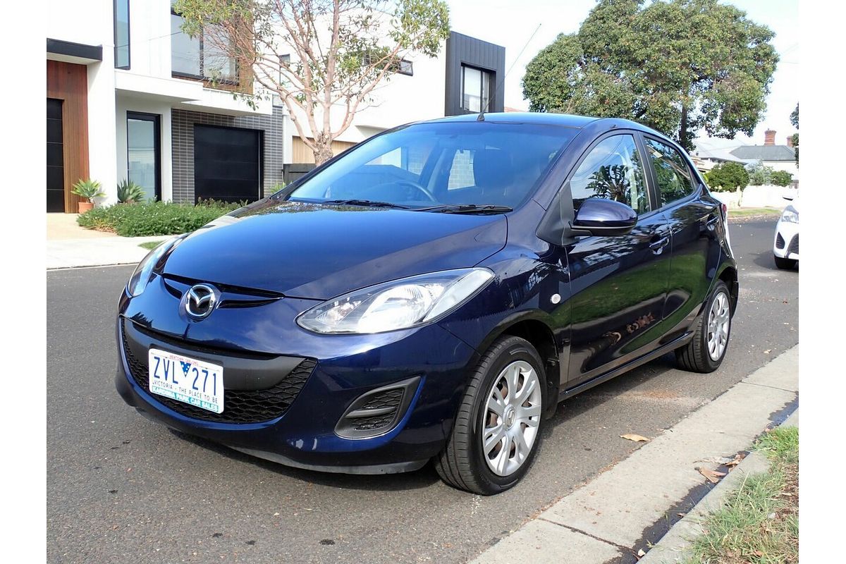 2013 Mazda 2 Neo DE MY13