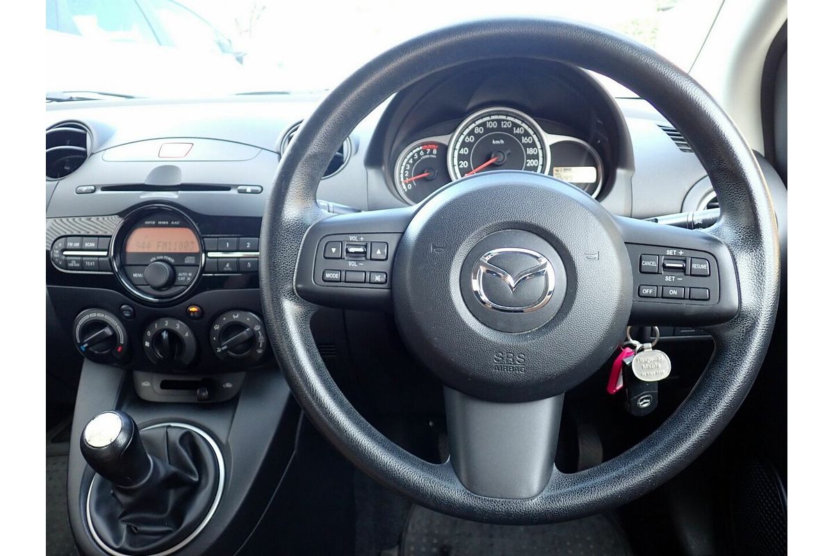 2013 Mazda 2 Neo DE MY13
