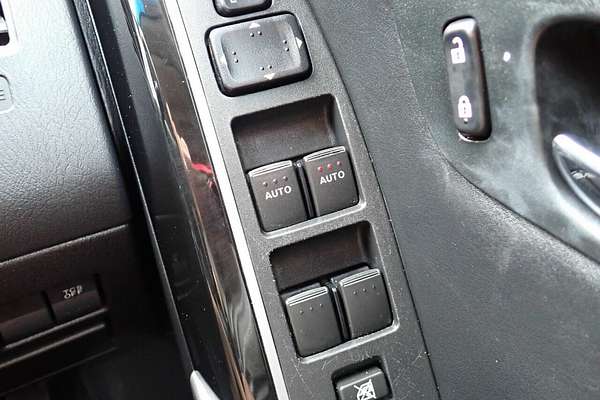 2011 Mazda CX-9 Luxury 10 Upgrade