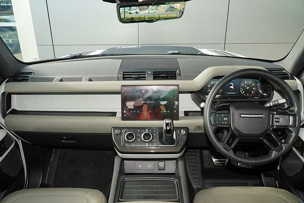 2021 Land Rover Defender 110 P400 SE L663