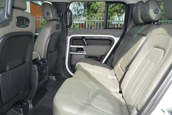 2021 Land Rover Defender 110 P400 SE L663