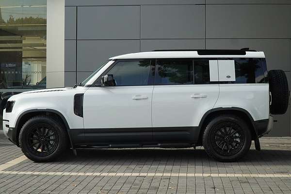 2021 Land Rover Defender 110 P400 SE L663