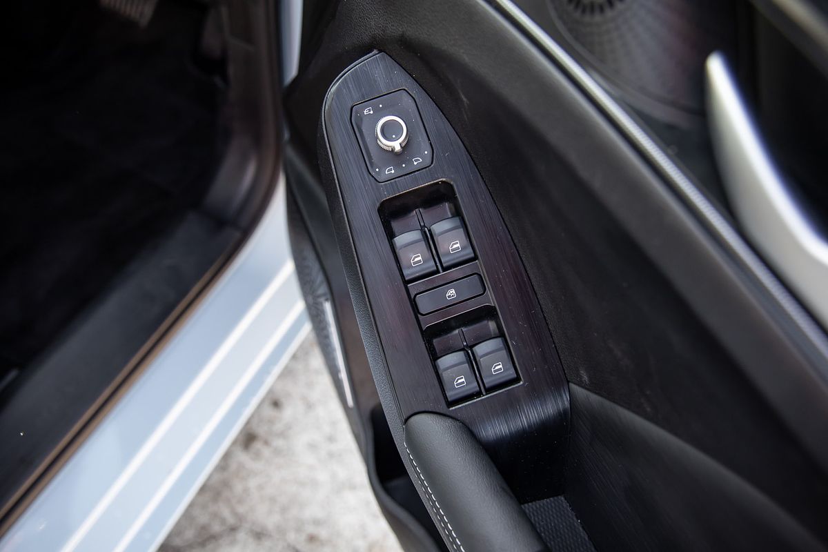 2023 GWM Haval Jolion Ultra Hybrid A01
