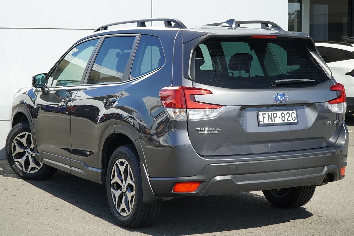 2022 Subaru Forester 2.5i S5