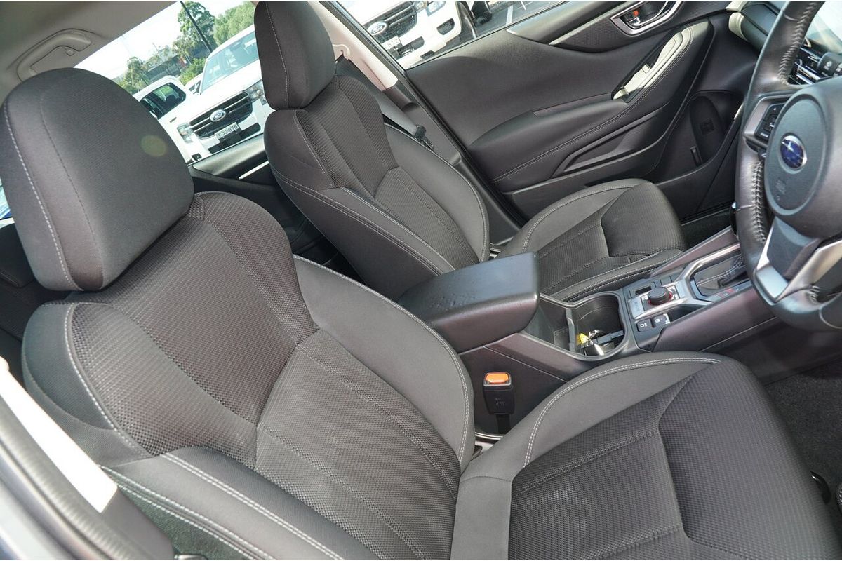2022 Subaru Forester 2.5i S5