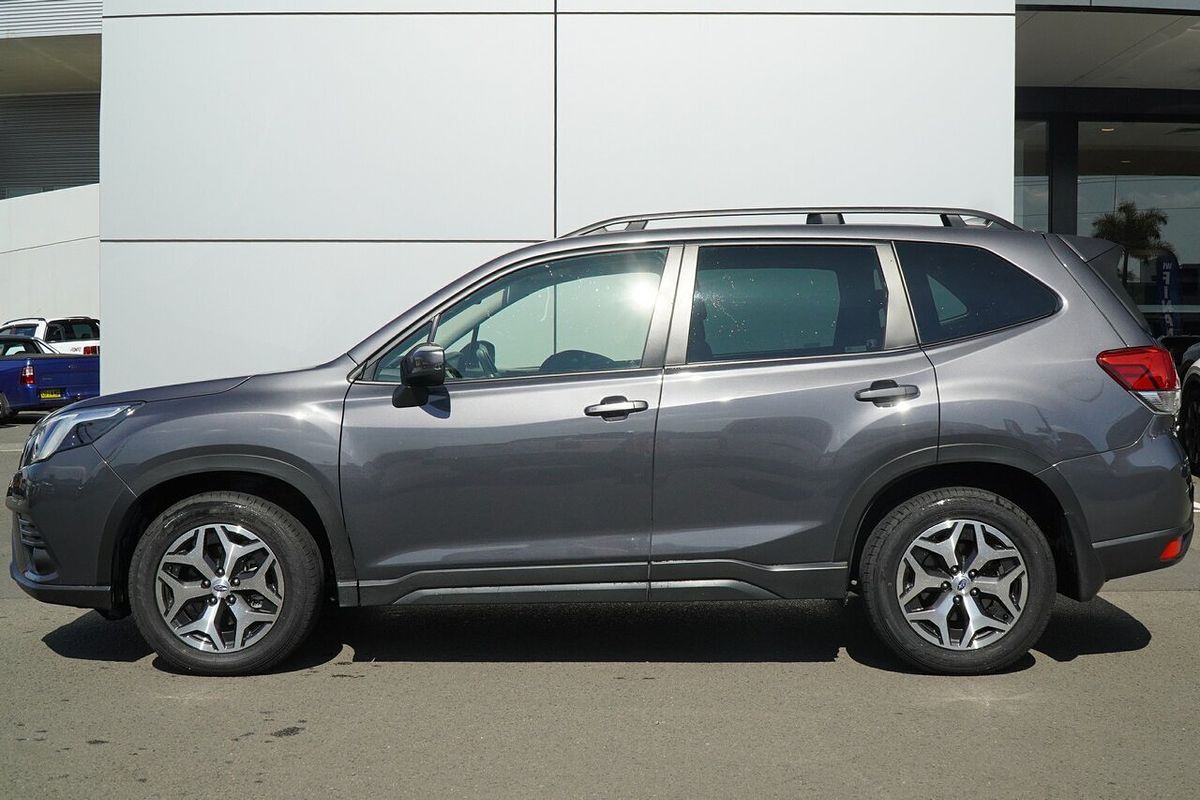 2022 Subaru Forester 2.5i S5