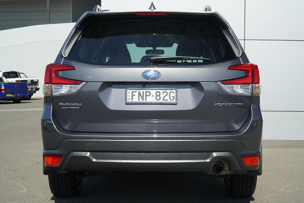 2022 Subaru Forester 2.5i S5
