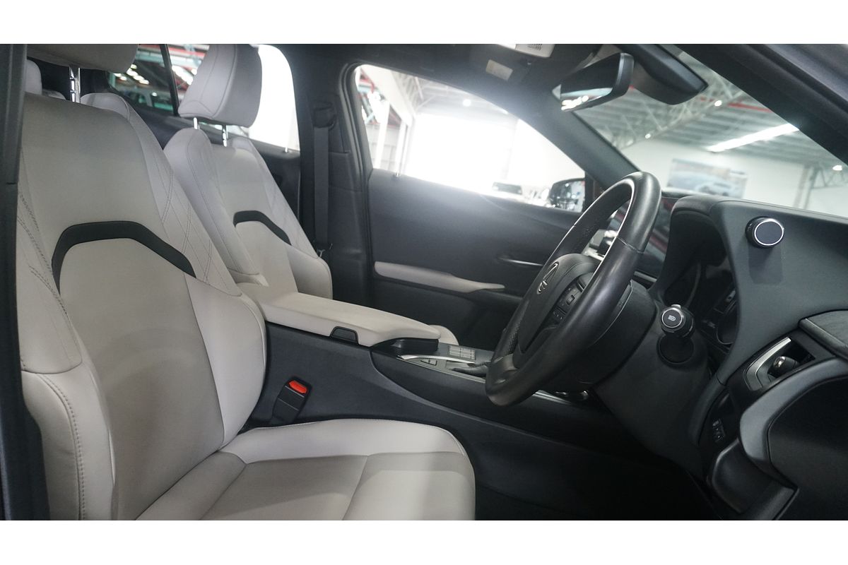 2023 Lexus UX UX200 Luxury MZAA10R