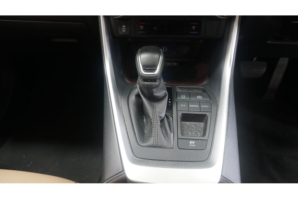 2024 Toyota RAV4 Cruiser AXAH52R