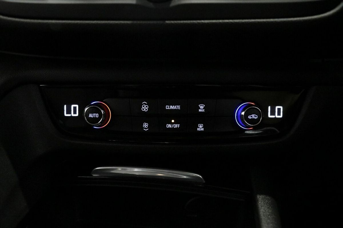 2020 Holden Commodore LT ZB