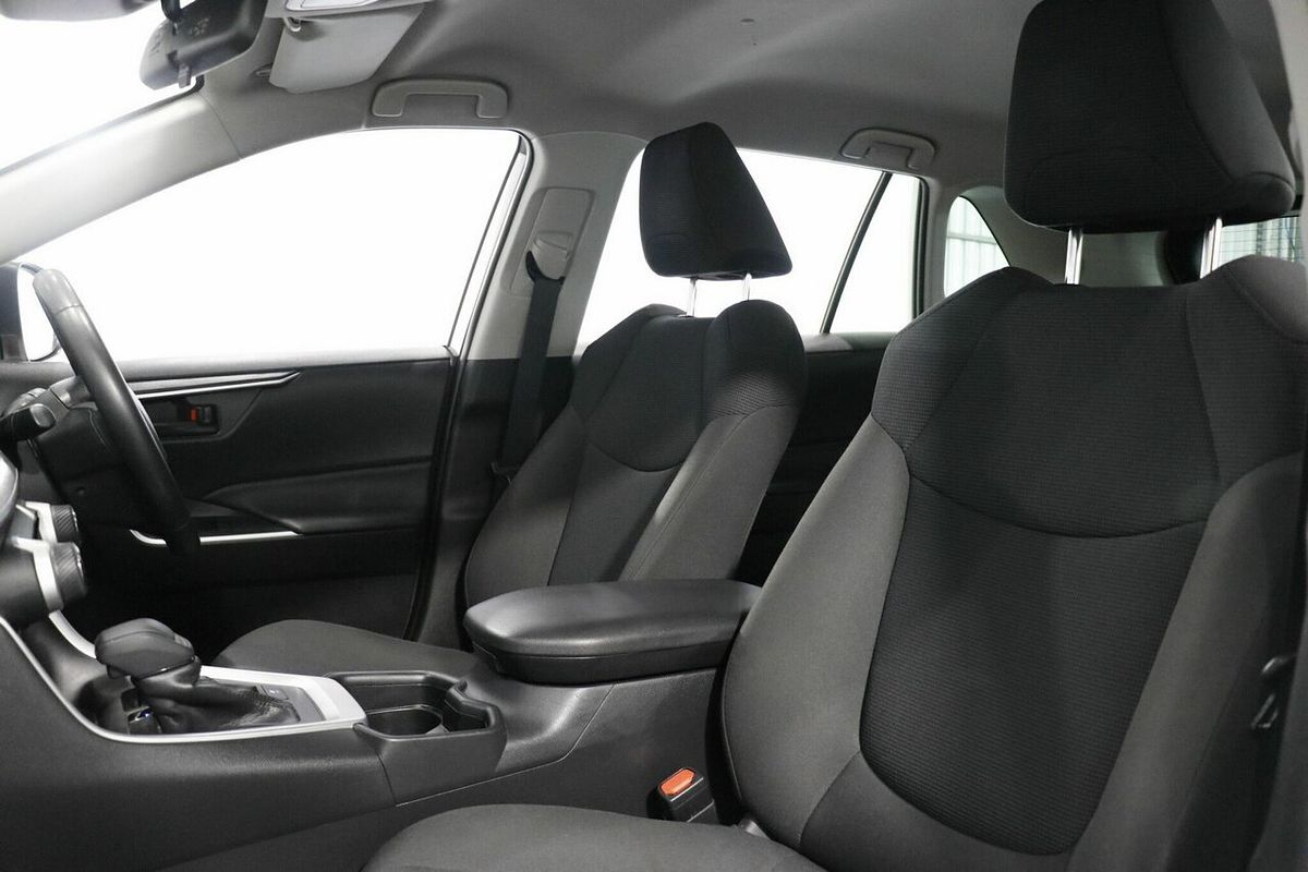 2021 Toyota RAV4 GX AXAH52R