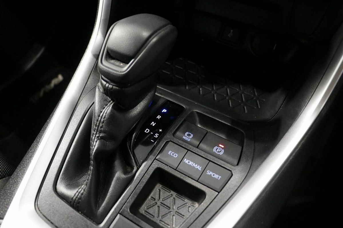 2021 Toyota RAV4 GX AXAH52R