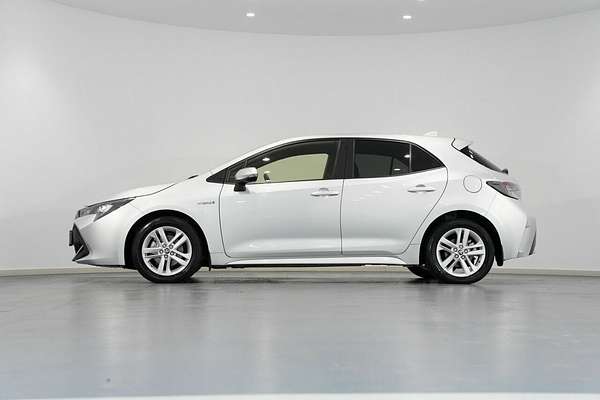 2022 Toyota Corolla Ascent Sport Hybrid ZWE211R