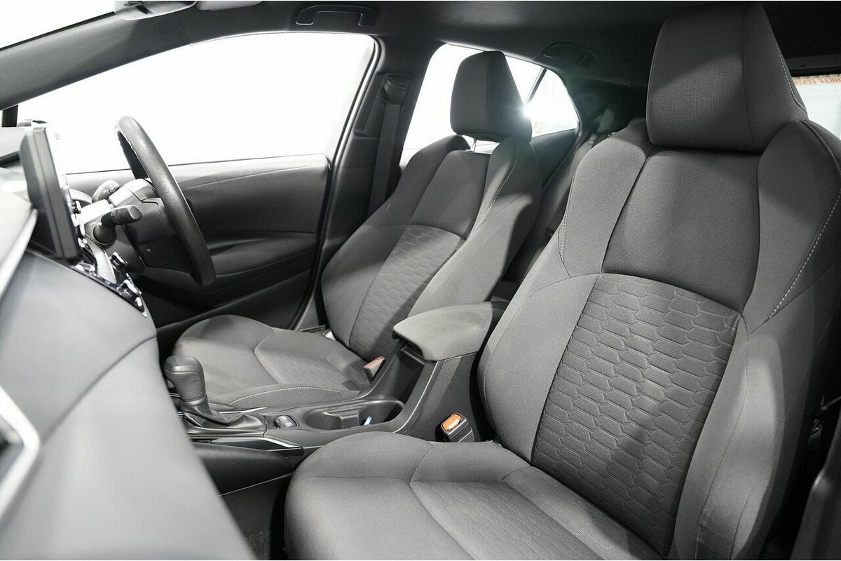 2022 Toyota Corolla Ascent Sport Hybrid ZWE211R
