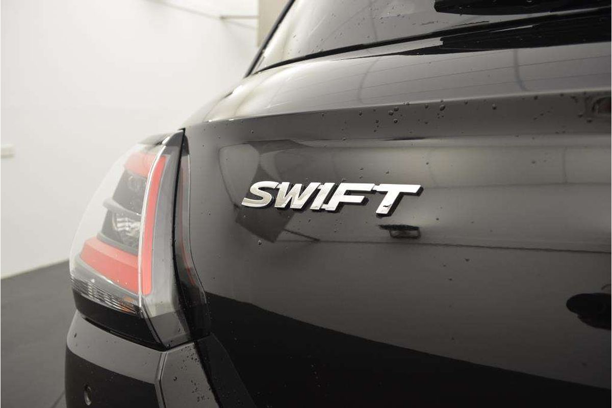 2024 Suzuki Swift Hybrid Plus UZ