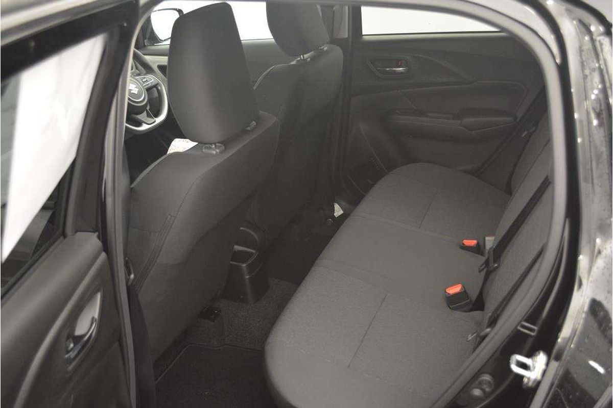 2024 Suzuki Swift Hybrid Plus UZ