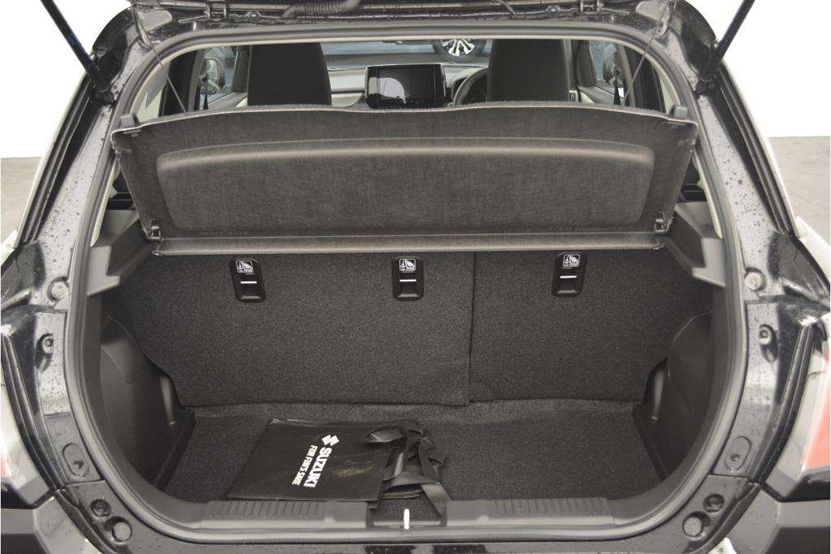 2024 Suzuki Swift Hybrid Plus UZ