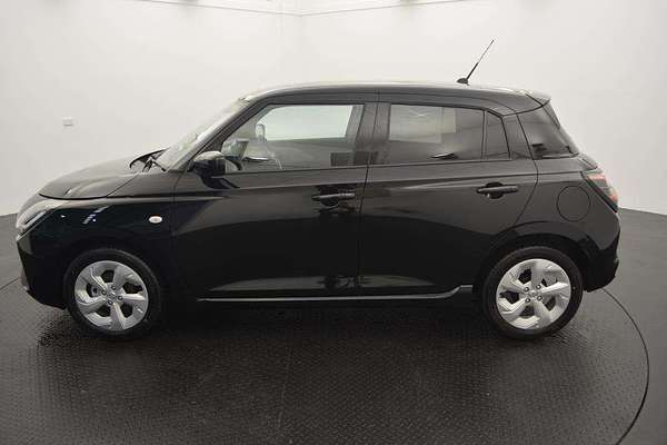 2024 Suzuki Swift Hybrid Plus UZ