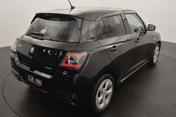 2024 Suzuki Swift Hybrid Plus UZ
