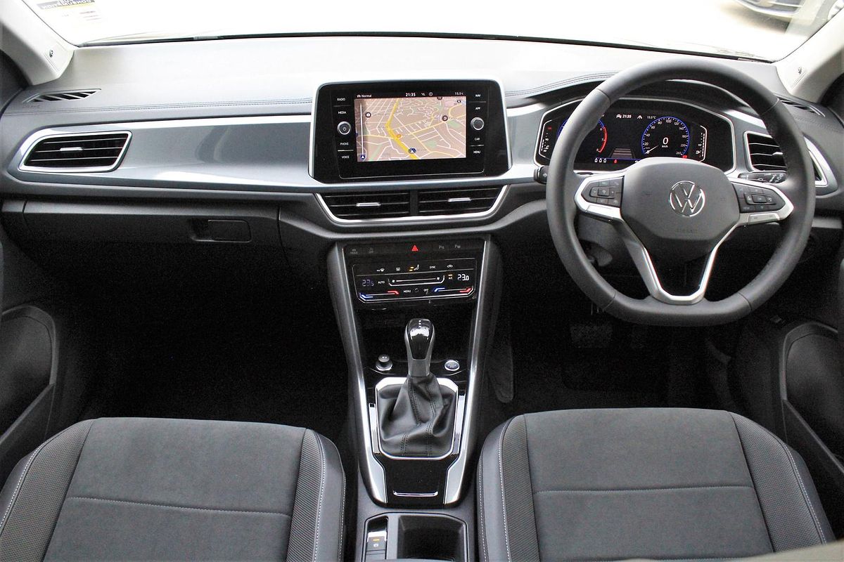 2025 Volkswagen T-Roc 110TSI Style D11