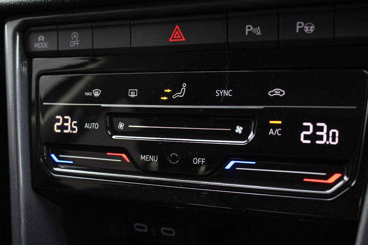 2025 Volkswagen T-Roc 110TSI Style D11