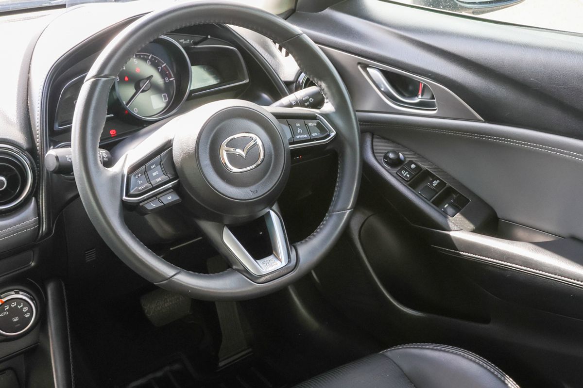 2022 Mazda CX-3 sTouring DK