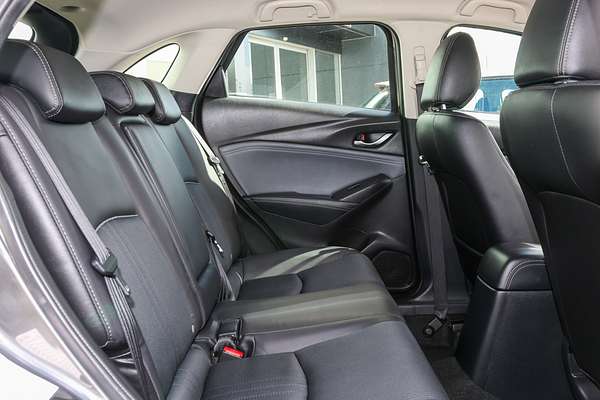 2022 Mazda CX-3 sTouring DK