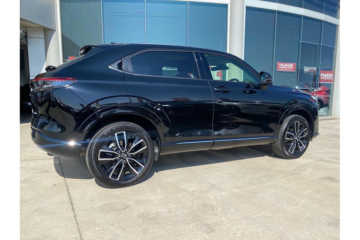 2023 Honda HR-V e:HEV L
