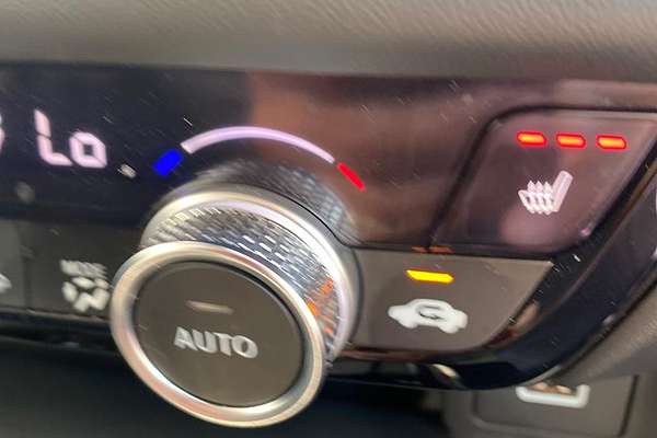 2023 Honda HR-V e:HEV L