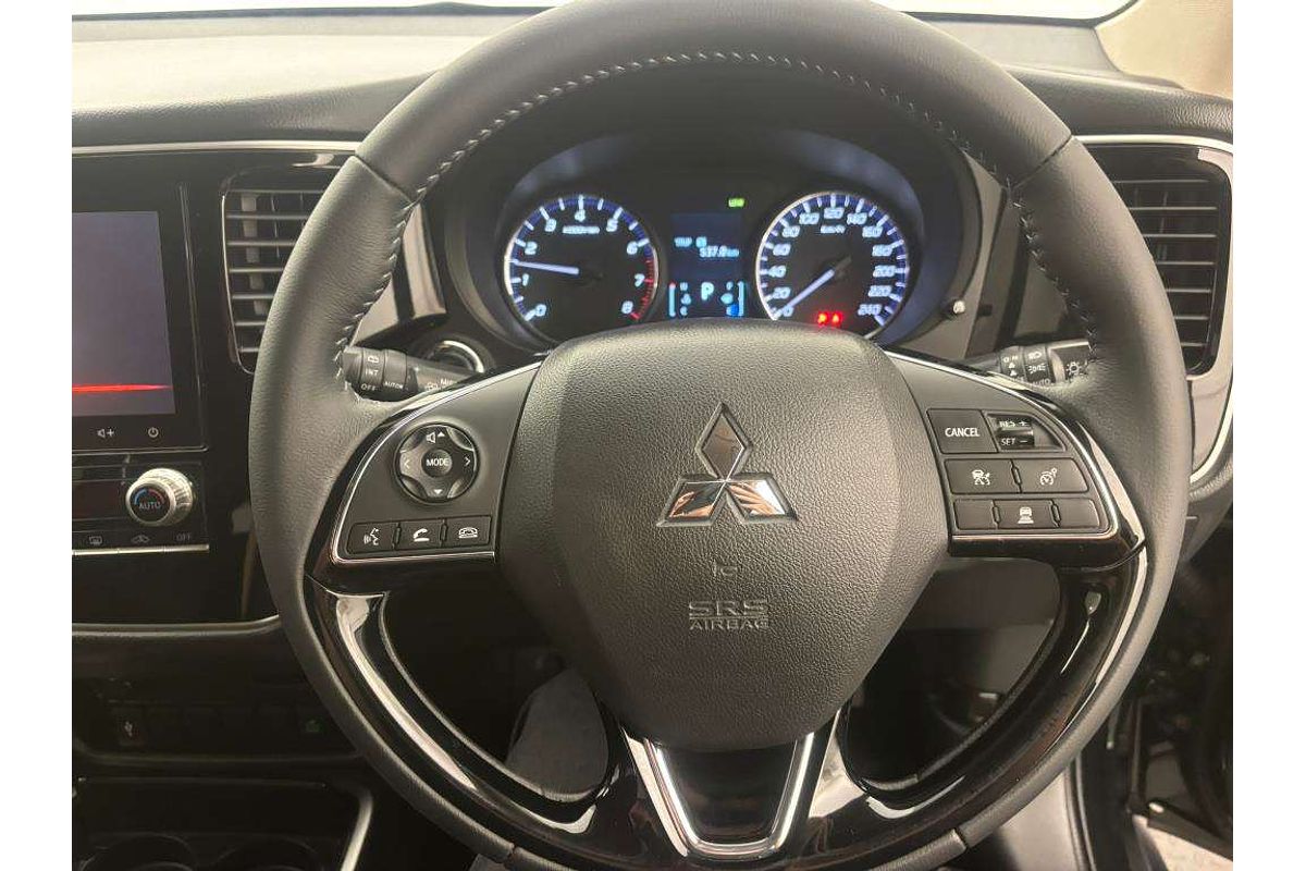 2020 Mitsubishi Outlander LS ZL