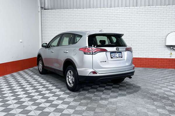 2016 Toyota RAV4 GX ZSA42R