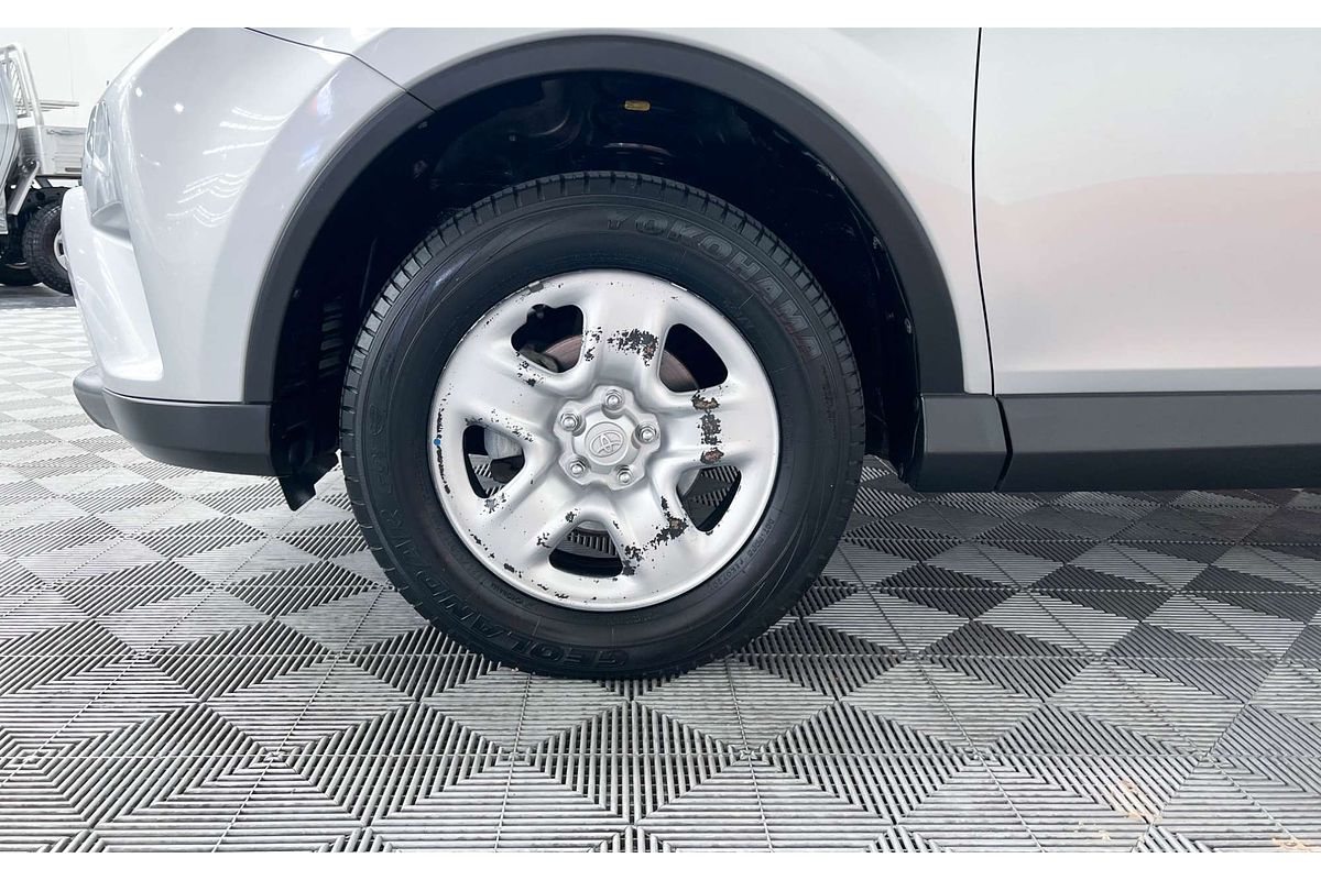 2016 Toyota RAV4 GX ZSA42R