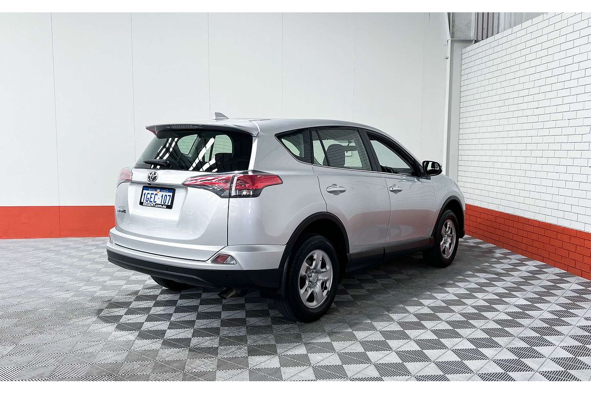 2016 Toyota RAV4 GX ZSA42R