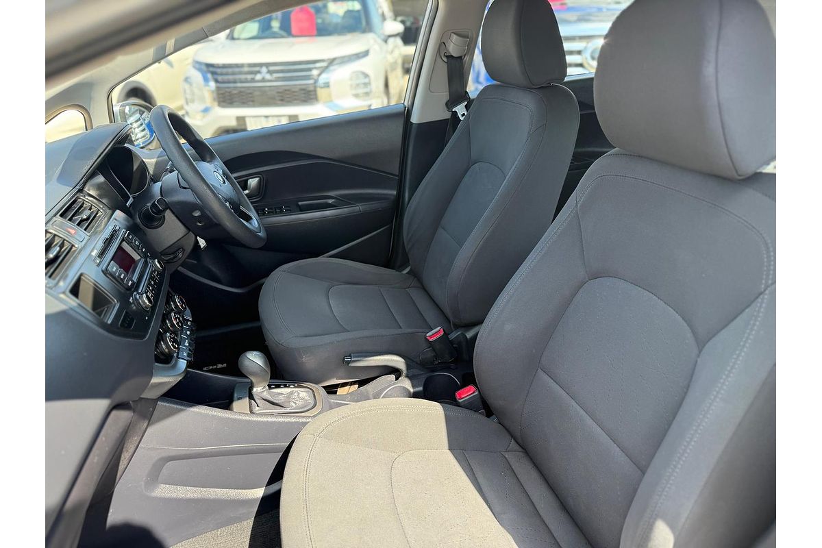 2014 Kia Rio S UB