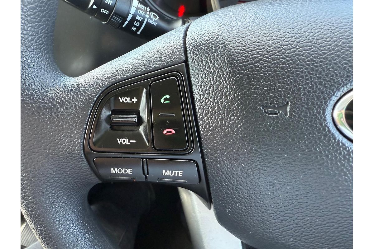 2014 Kia Rio S UB