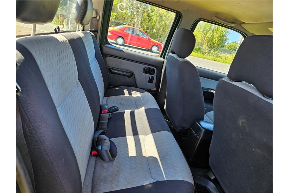 2009 Nissan Navara ST-R D22 4X4