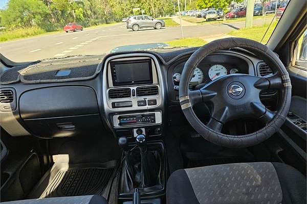 2009 Nissan Navara ST-R D22 4X4