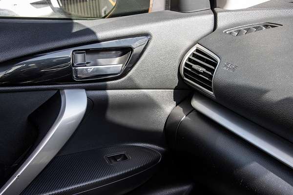 2018 Mitsubishi Eclipse Cross LS YA